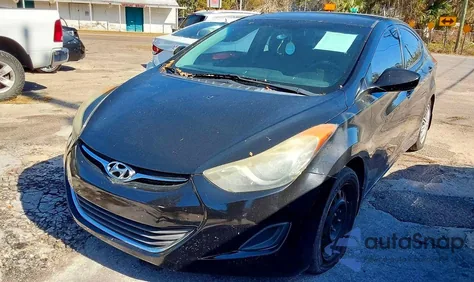 2013 Hyundai Elantra Gls z USA, uszkodzony, nr VIN 5NPDH4AE9DH194323